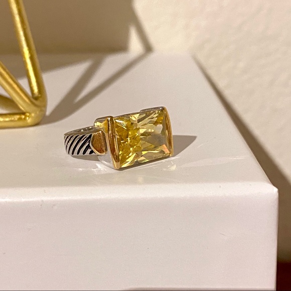 Faux Canary Ring - Picture 5 of 5